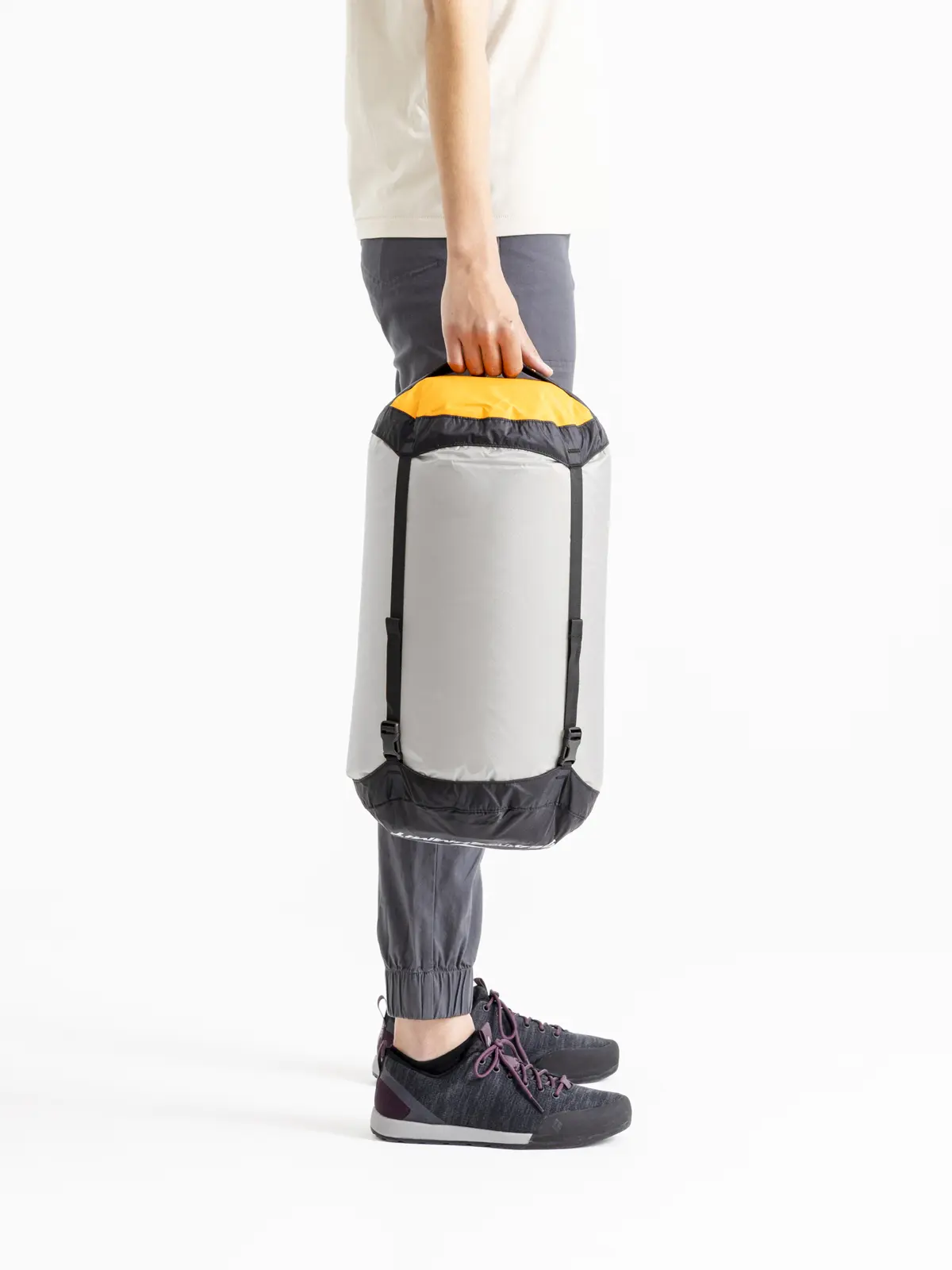 EvacコンプレッションドライバッグUL ハイライズ 20L
