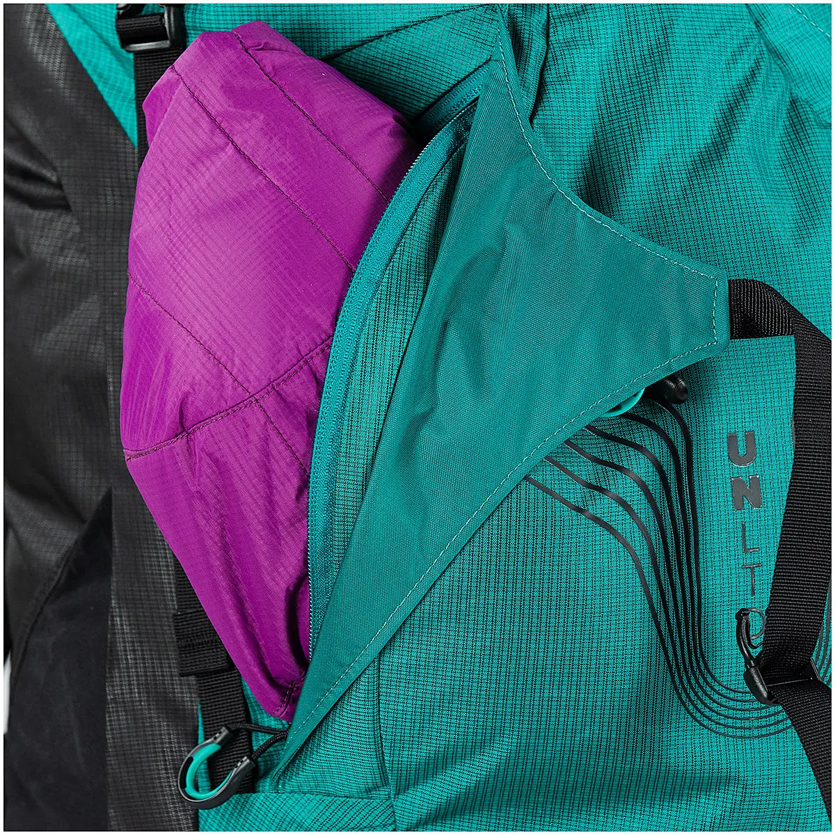 【OUTLET】 アンリミテッドエアスケープ68 ウィメンズ ホスタスグリーン XS/S