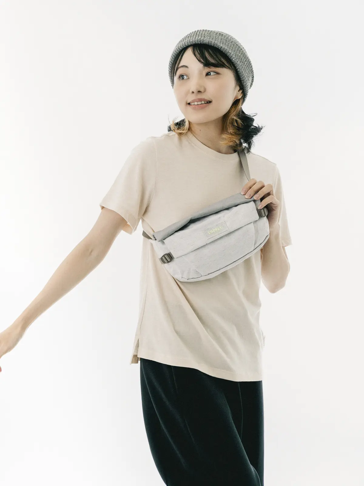 アーケインアース ヒップバッグ ペディメントグレーブロック